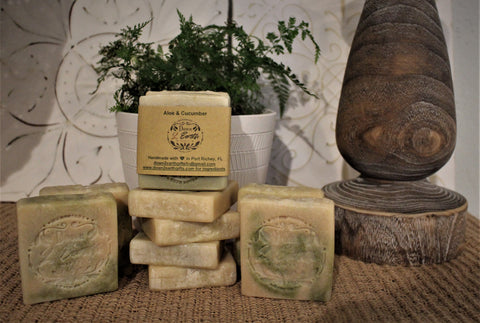 Goats Milk & Seaweed Soap | Handcrafted Soap | Palm Free